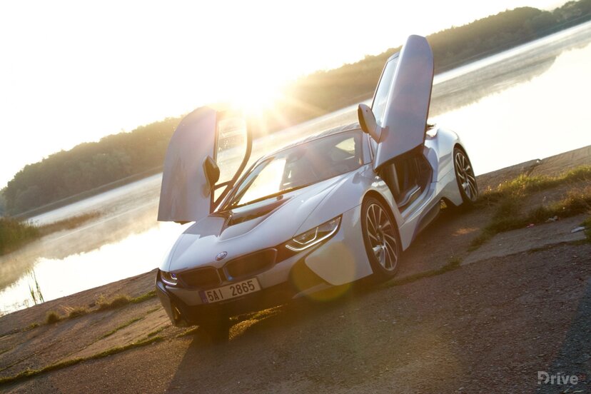 BMW i8 (2014)