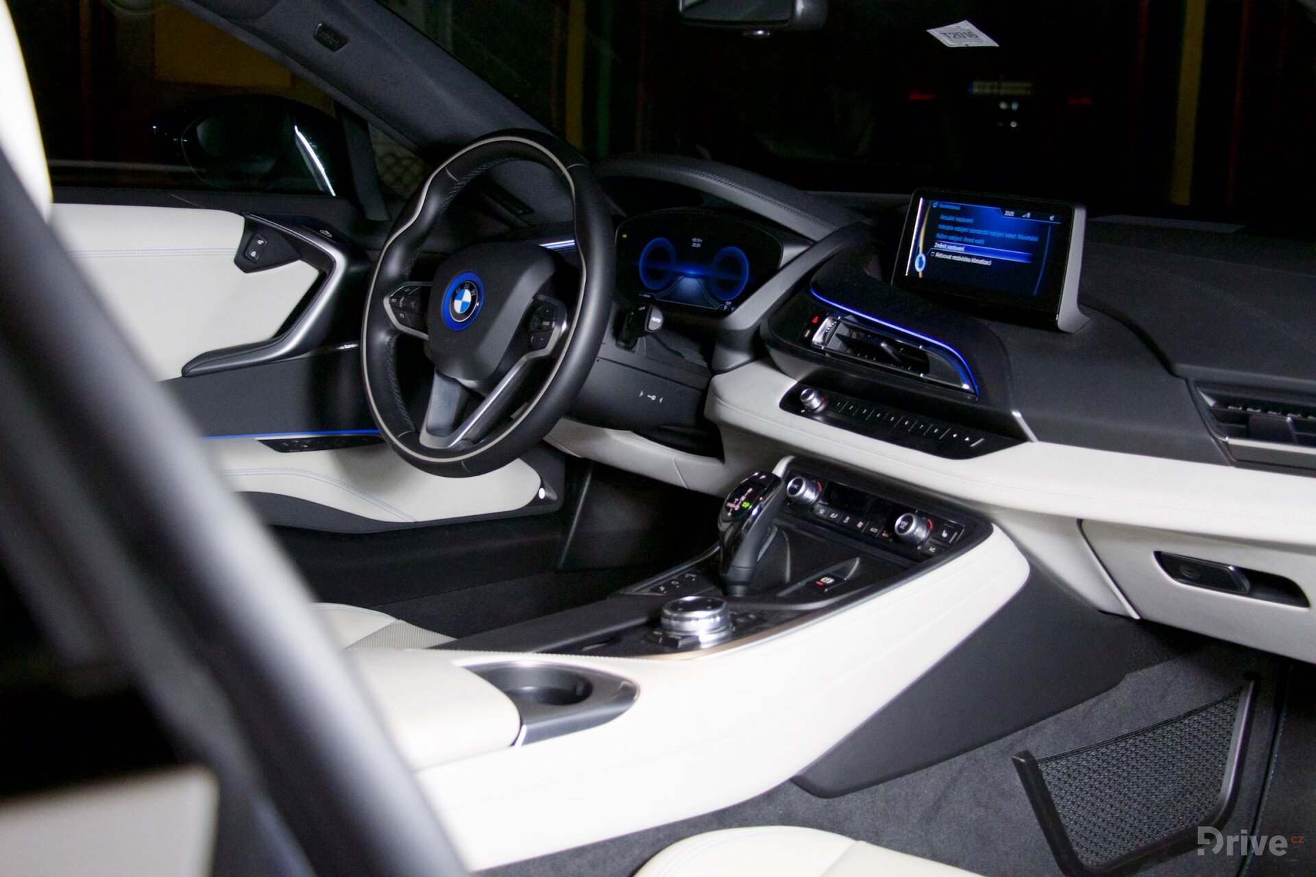 BMW i8 (2014)