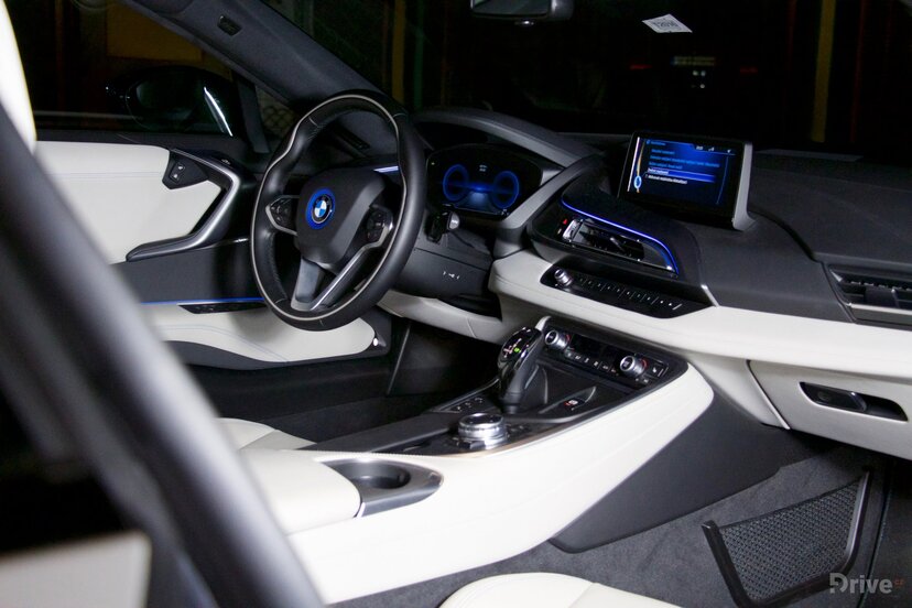 BMW i8 (2014)
