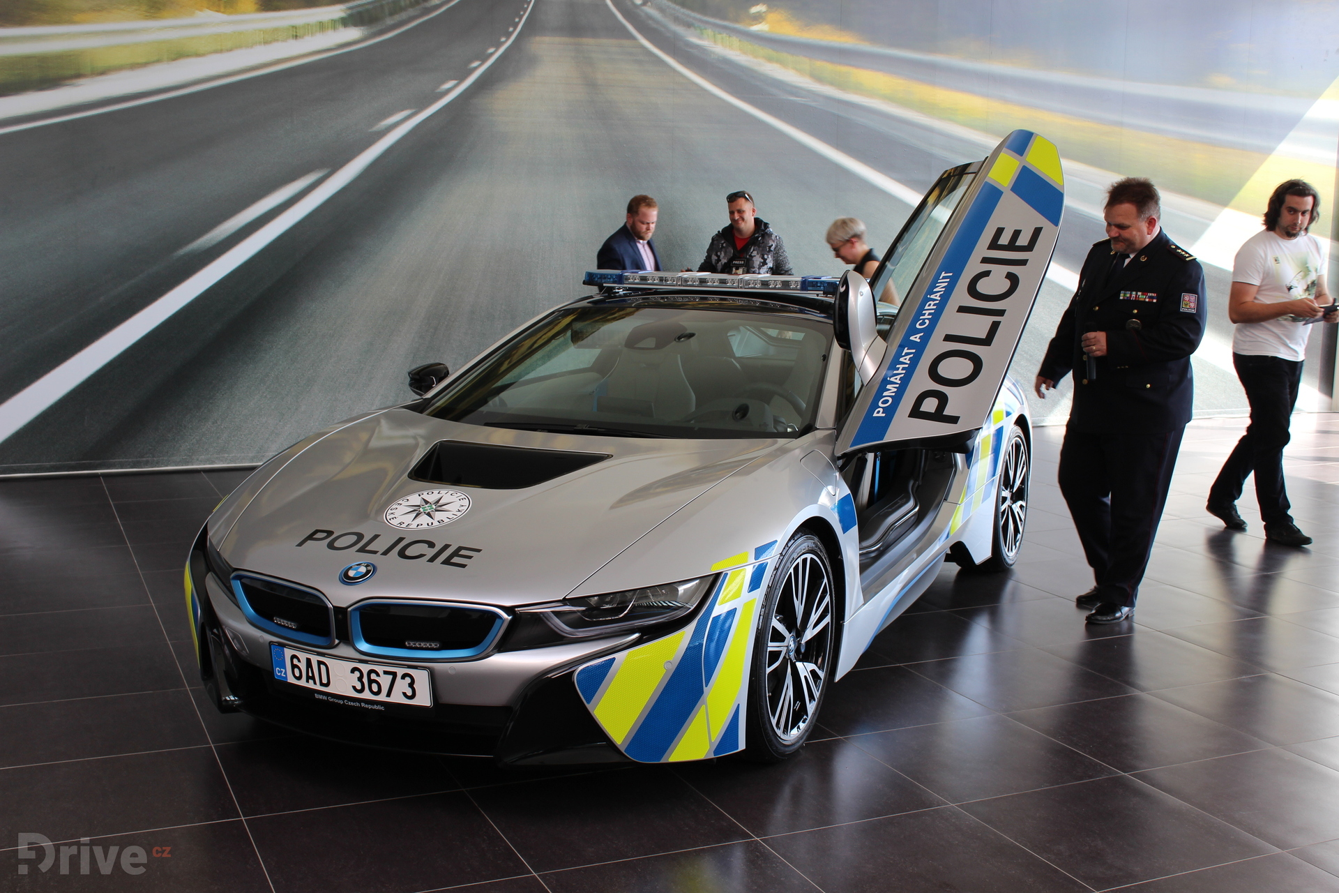 BMW i8 (2014)