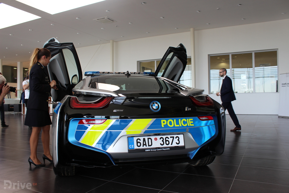 BMW i8 (2014)