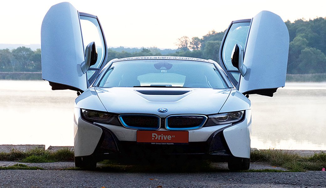 BMW i8