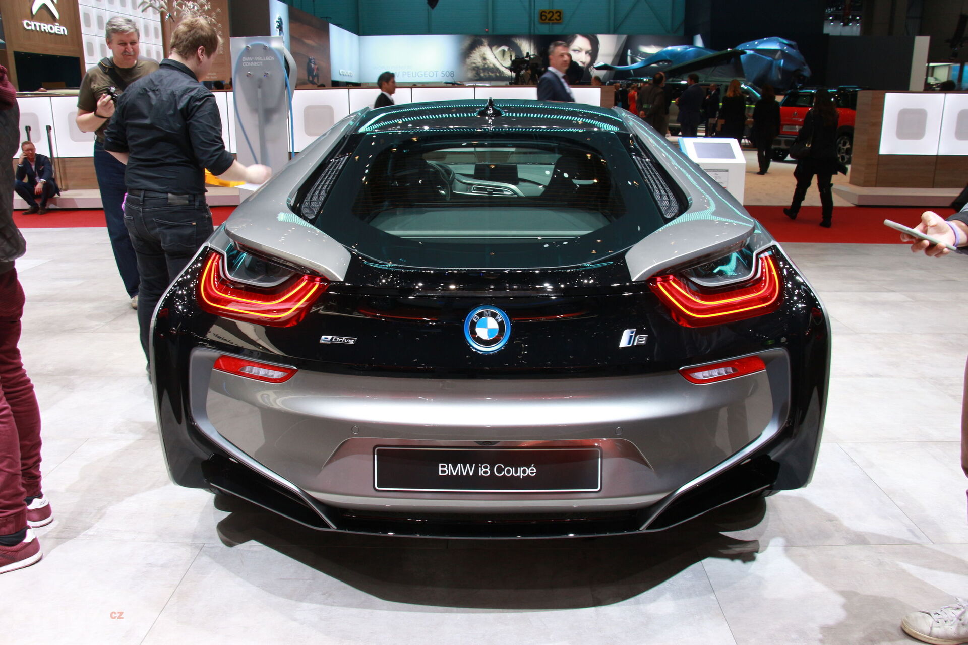 BMW i8 Coupe