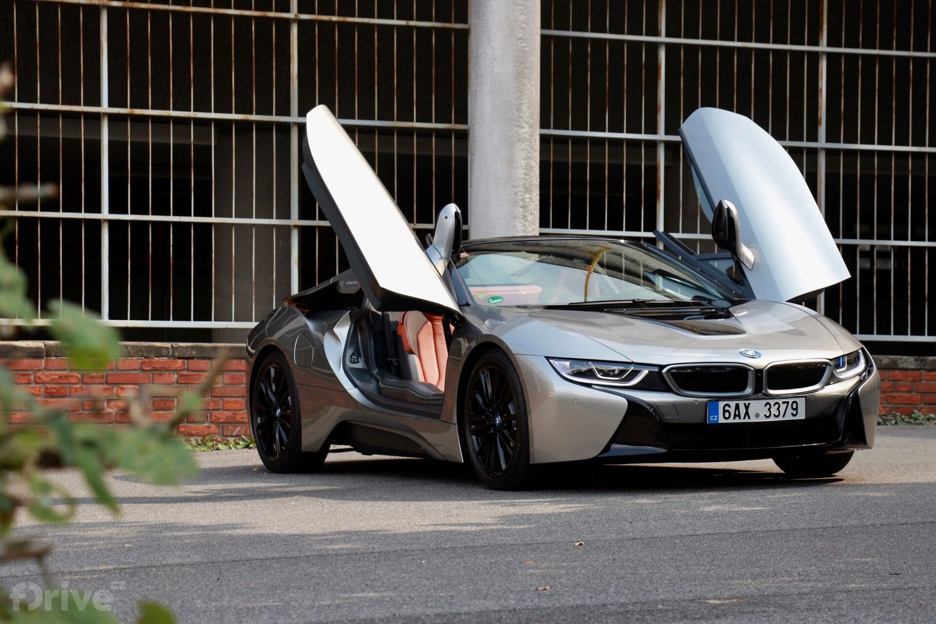 BMW i8 Roadster (2018)