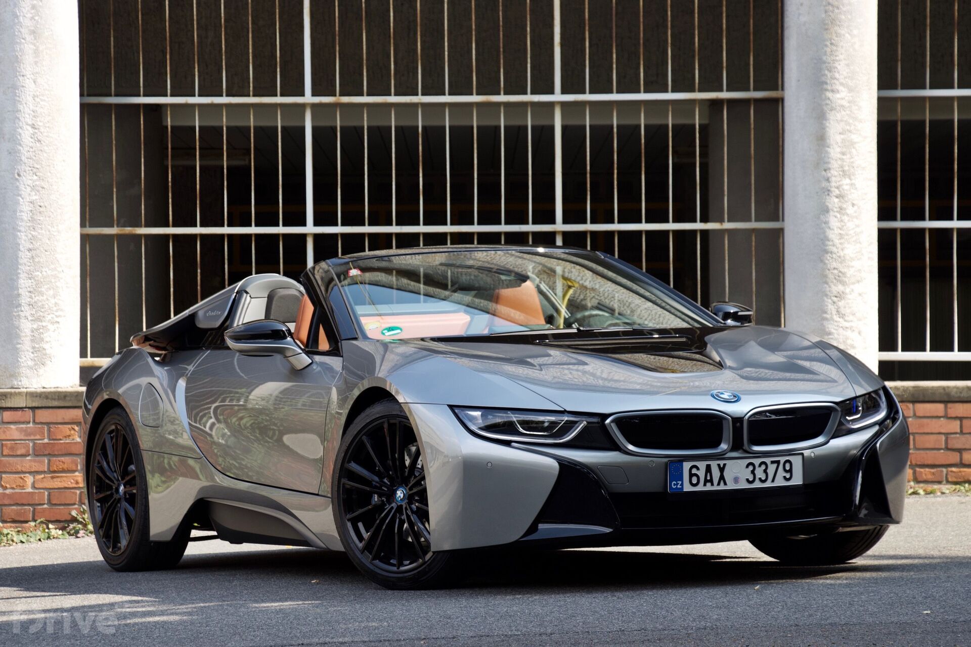 BMW i8 Roadster (2018)