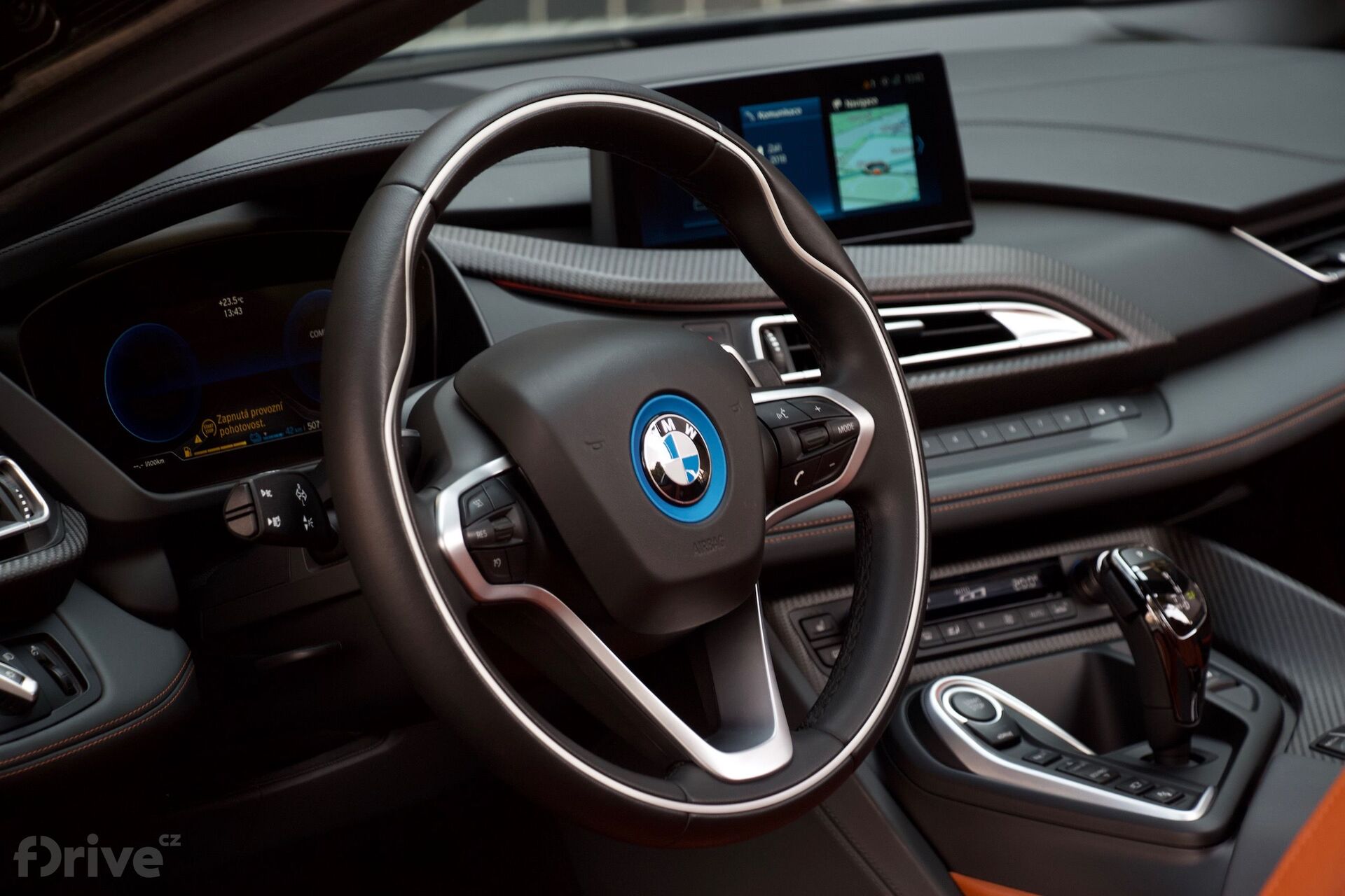 BMW i8 Roadster (2018)