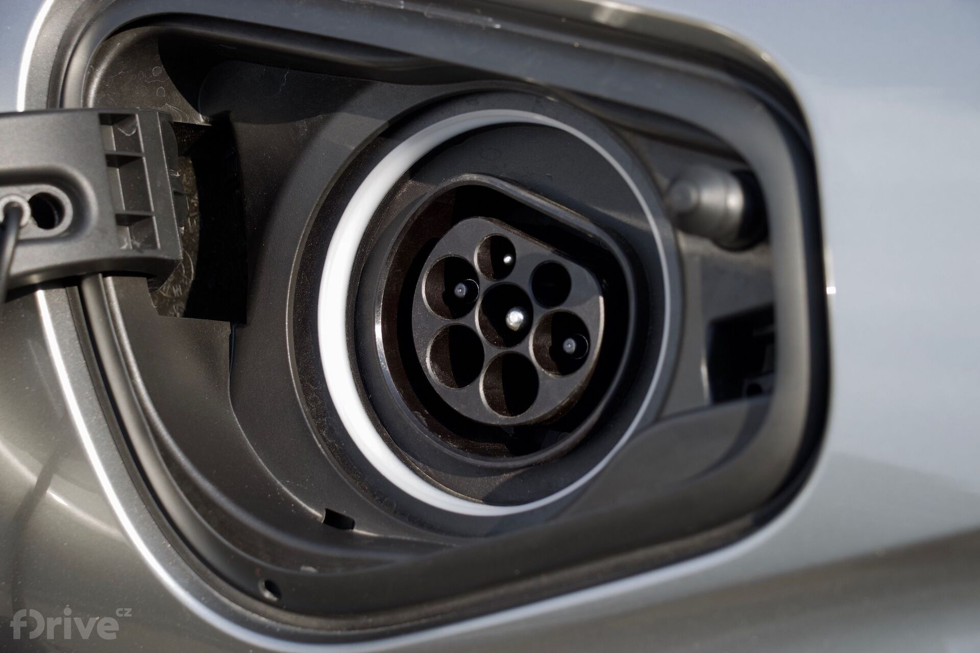 BMW i8 Roadster (2018)