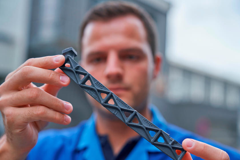 BMW i8 Roadster (2018)