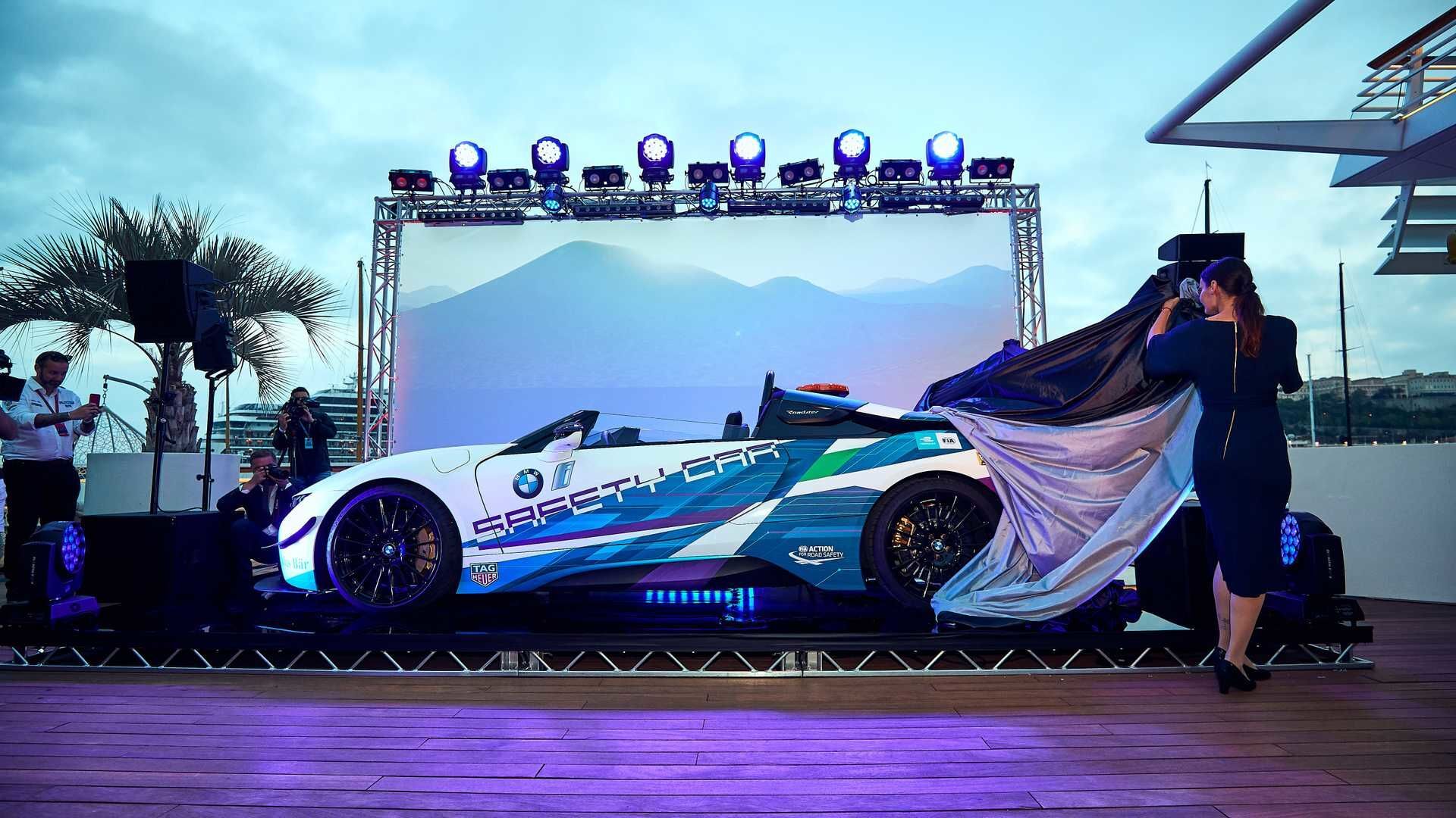 BMW i8 Roadster (2018)