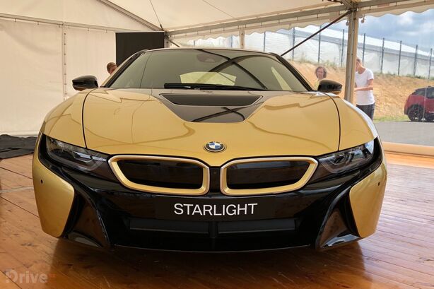 BMW i8 Starlight Edition