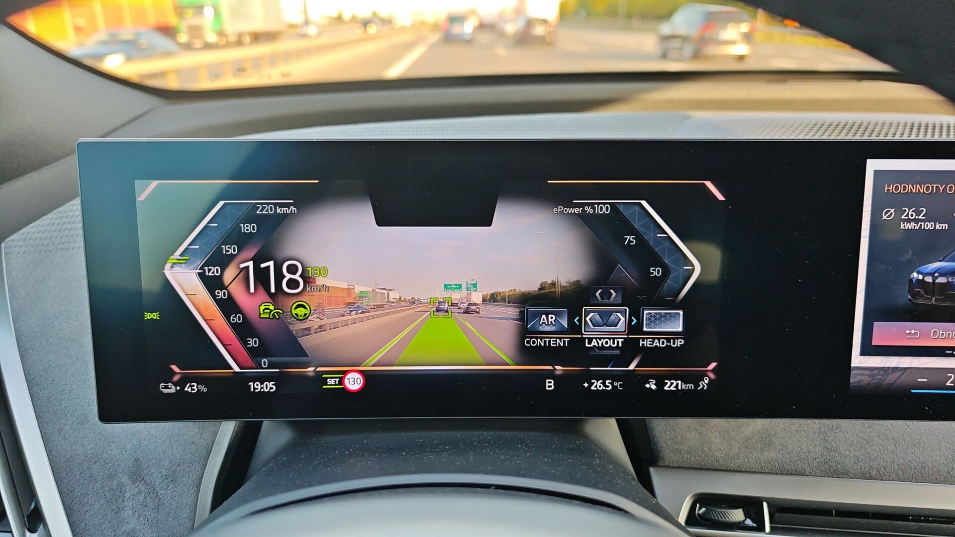 BMW iX facelift (2025)