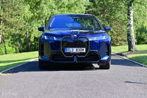 BMW iX facelift (2025)