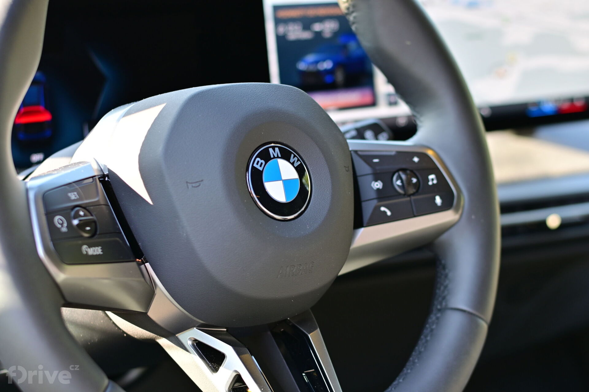 BMW iX facelift (2025)