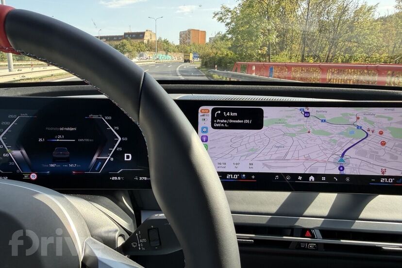 BMW iX M70 xDrive