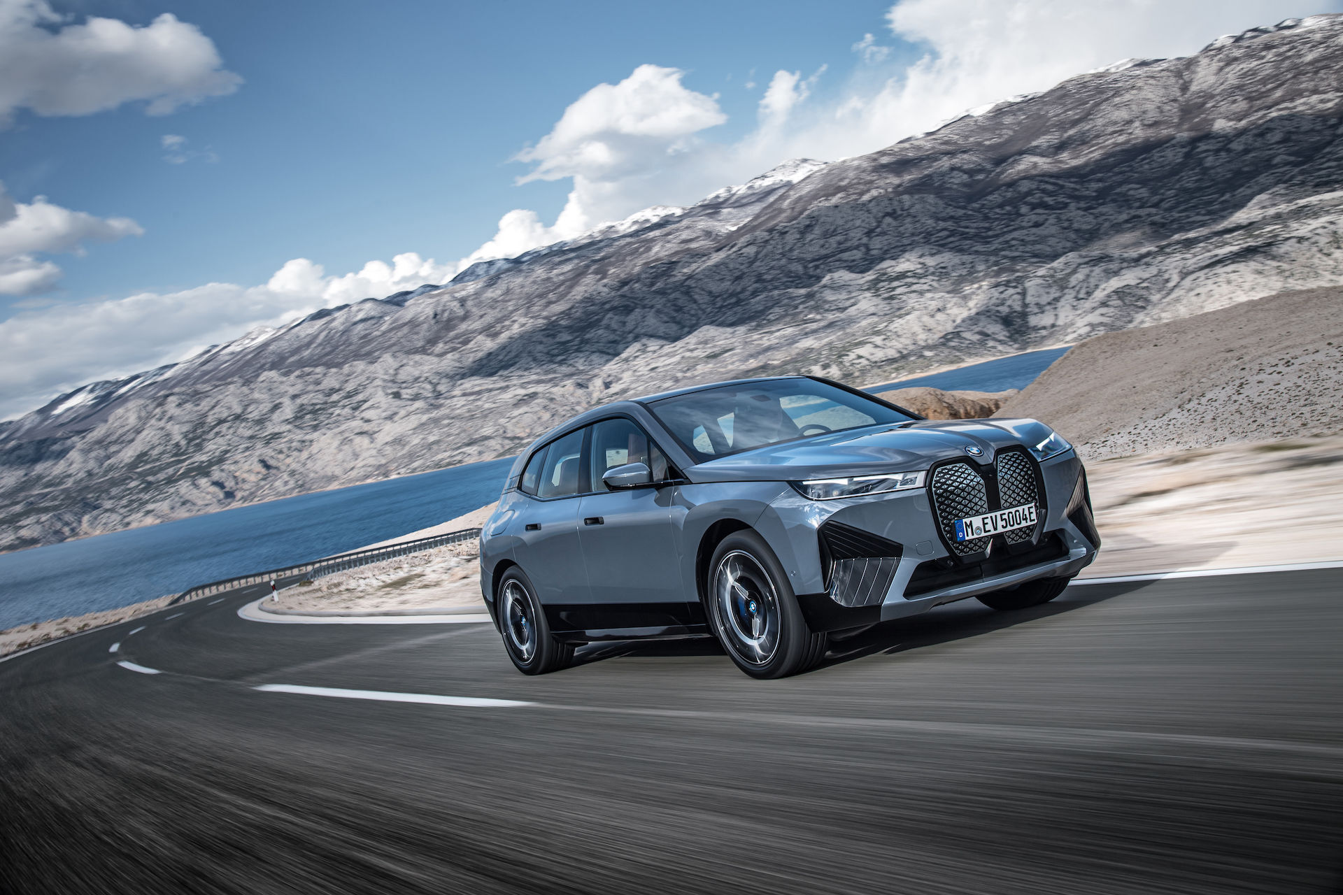 BMW iX xDrive50