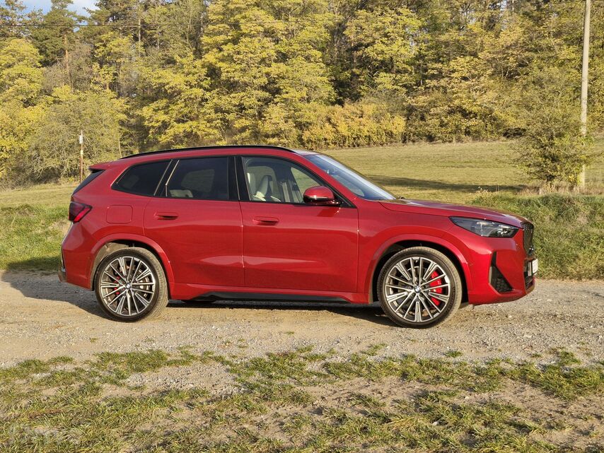 BMW iX1 eDrive20 M Sport (2026)