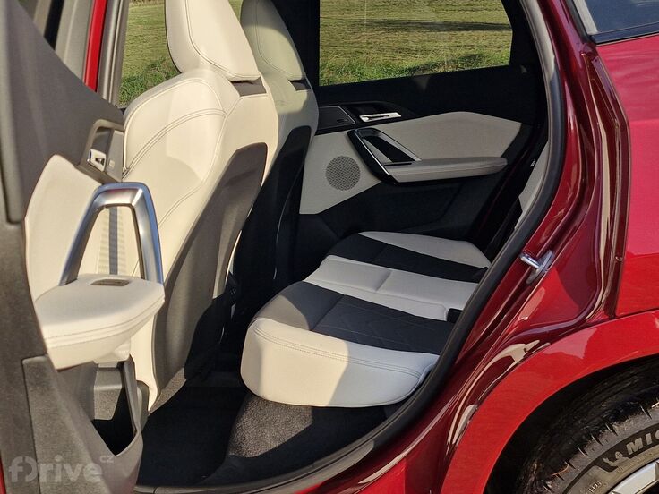 BMW iX1 eDrive20 M Sport (2026)