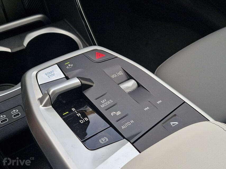 BMW iX1 eDrive20 M Sport (2026)