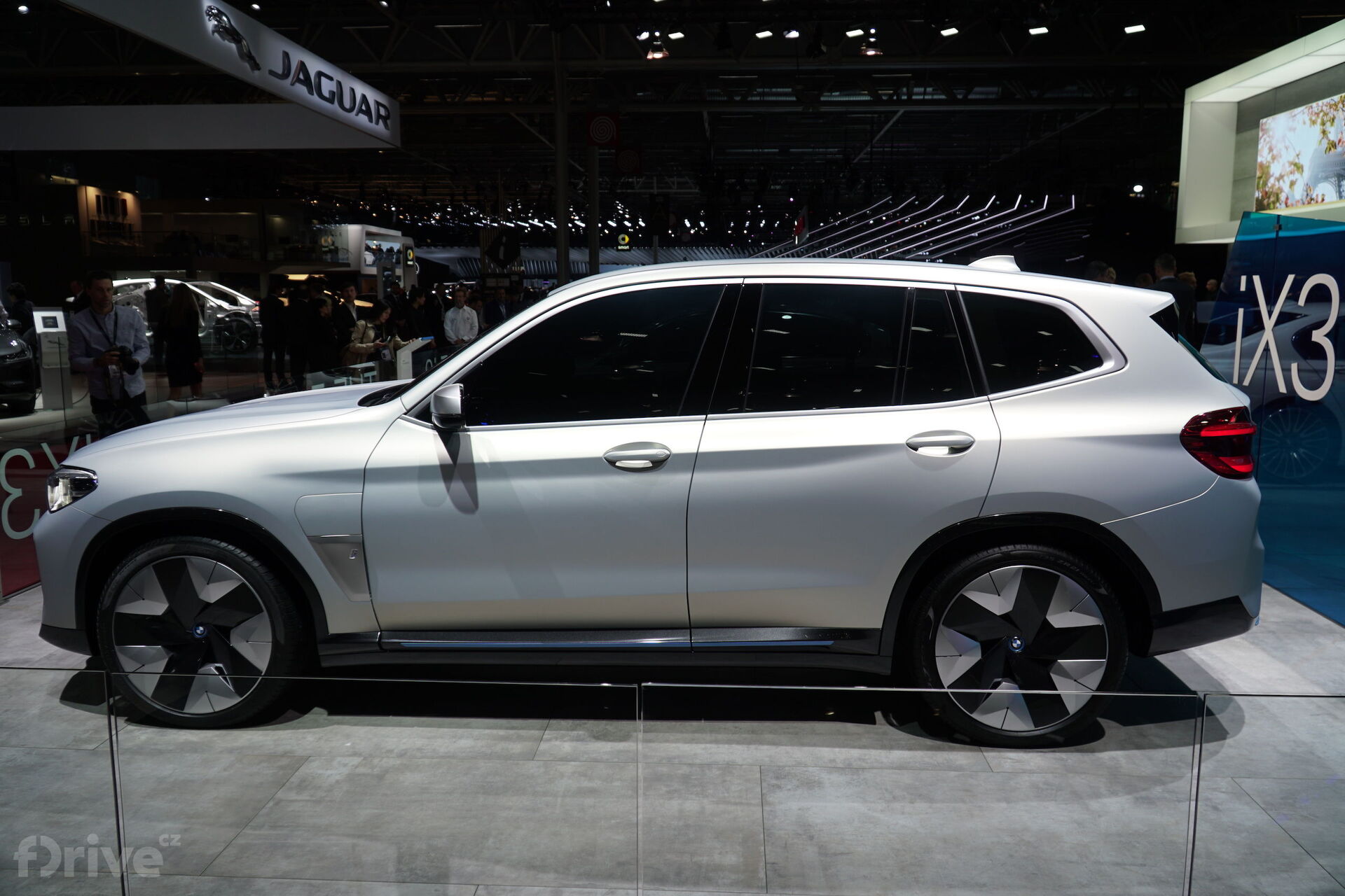BMW iX3 2018