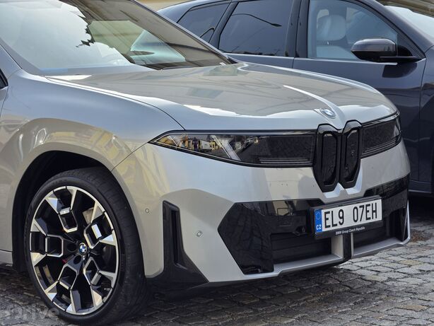 BMW iX3 (2025)