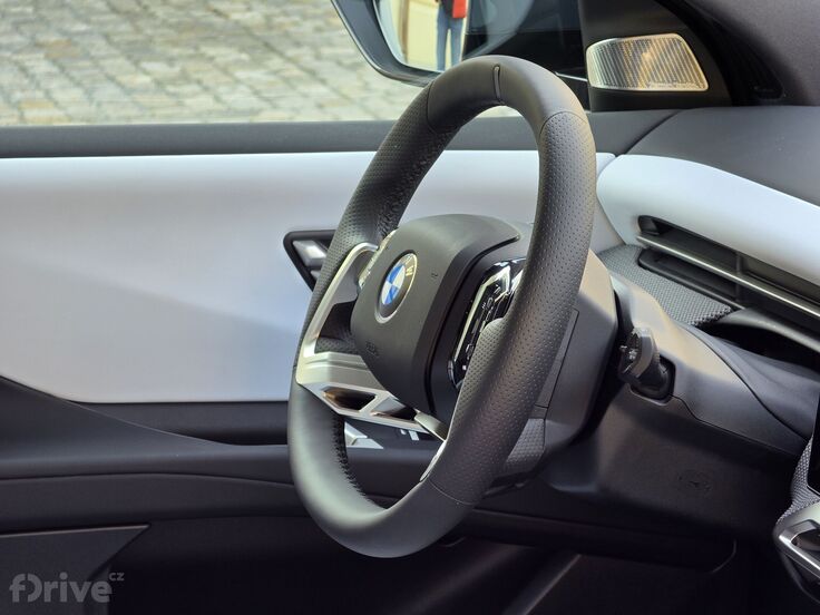 BMW iX3 (2025)