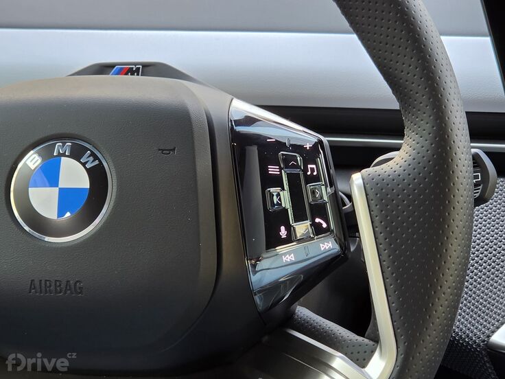 BMW iX3 (2025)