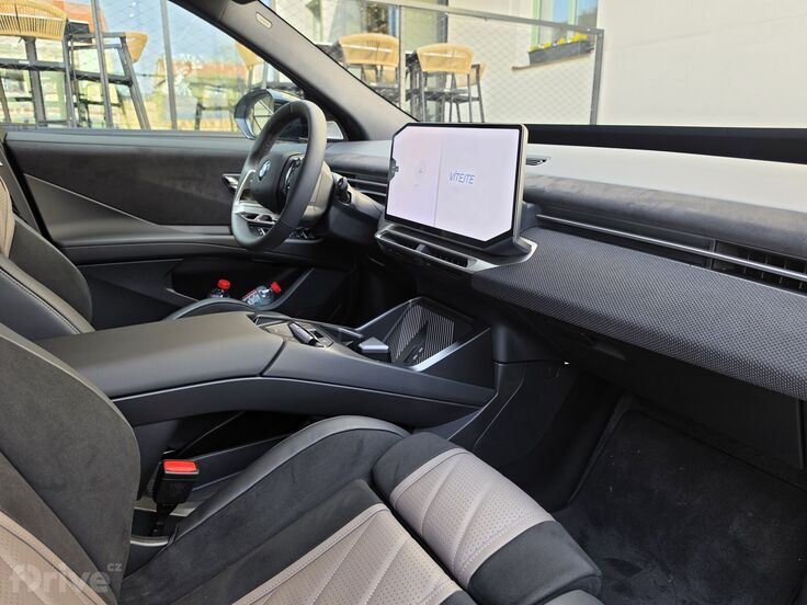 BMW iX3 (2025)