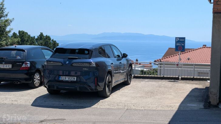 BMW iX3 (2025)
