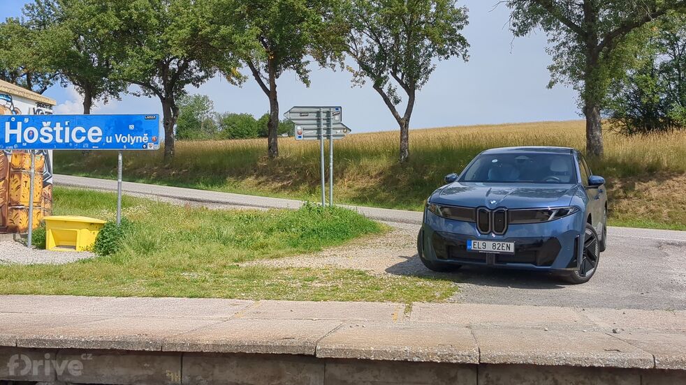 BMW iX3 (2025)