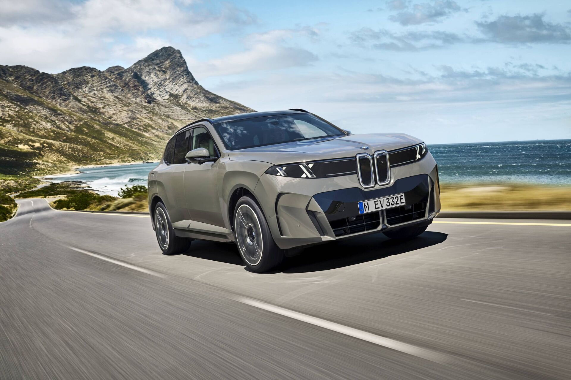 BMW iX5