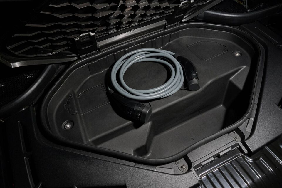 BMW iX5