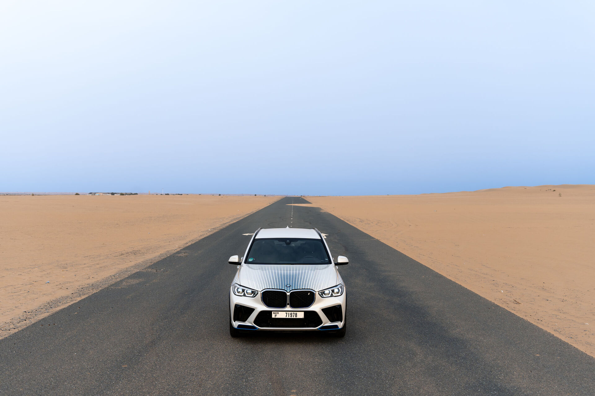 BMW iX5