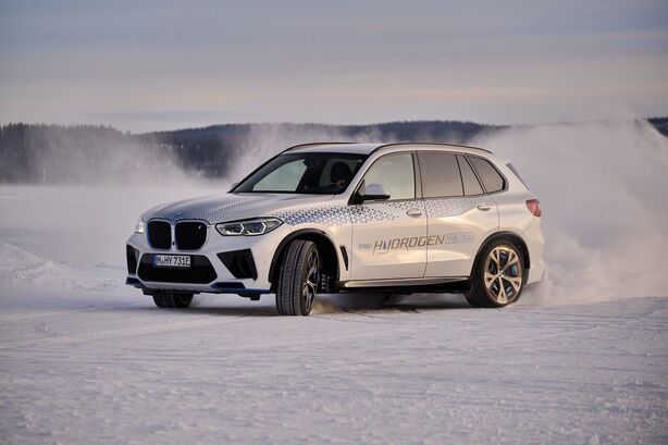 BMW iX5 Hydrogen