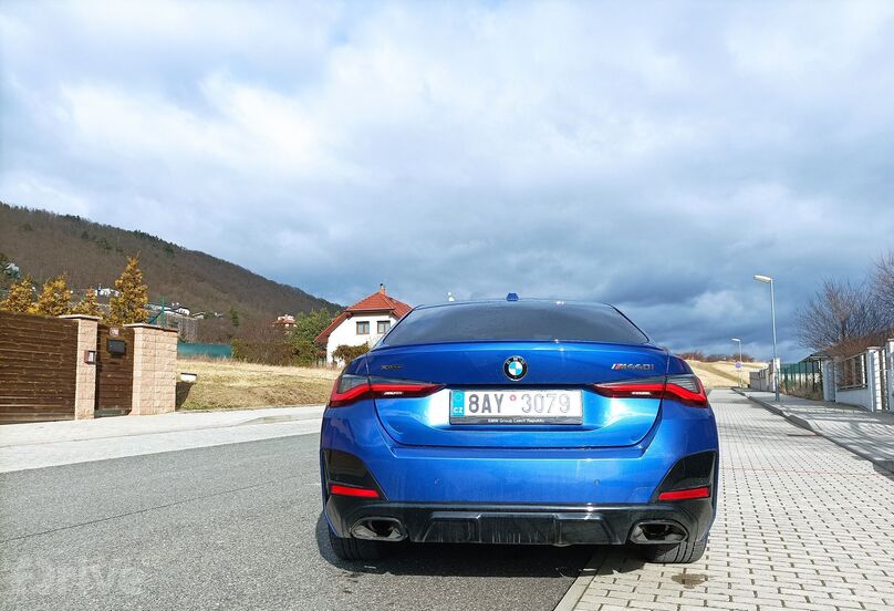 BMW M440i xDrive (2022)