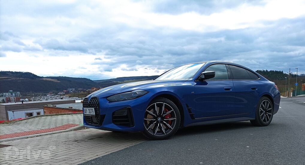 BMW M440i xDrive (2022)