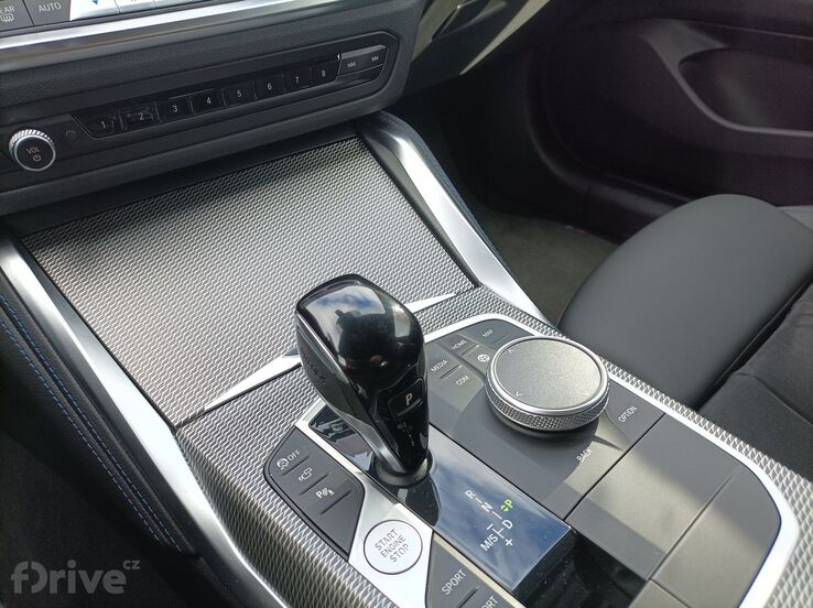 BMW M440i xDrive (2022)