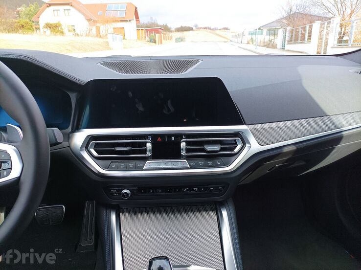 BMW M440i xDrive (2022)