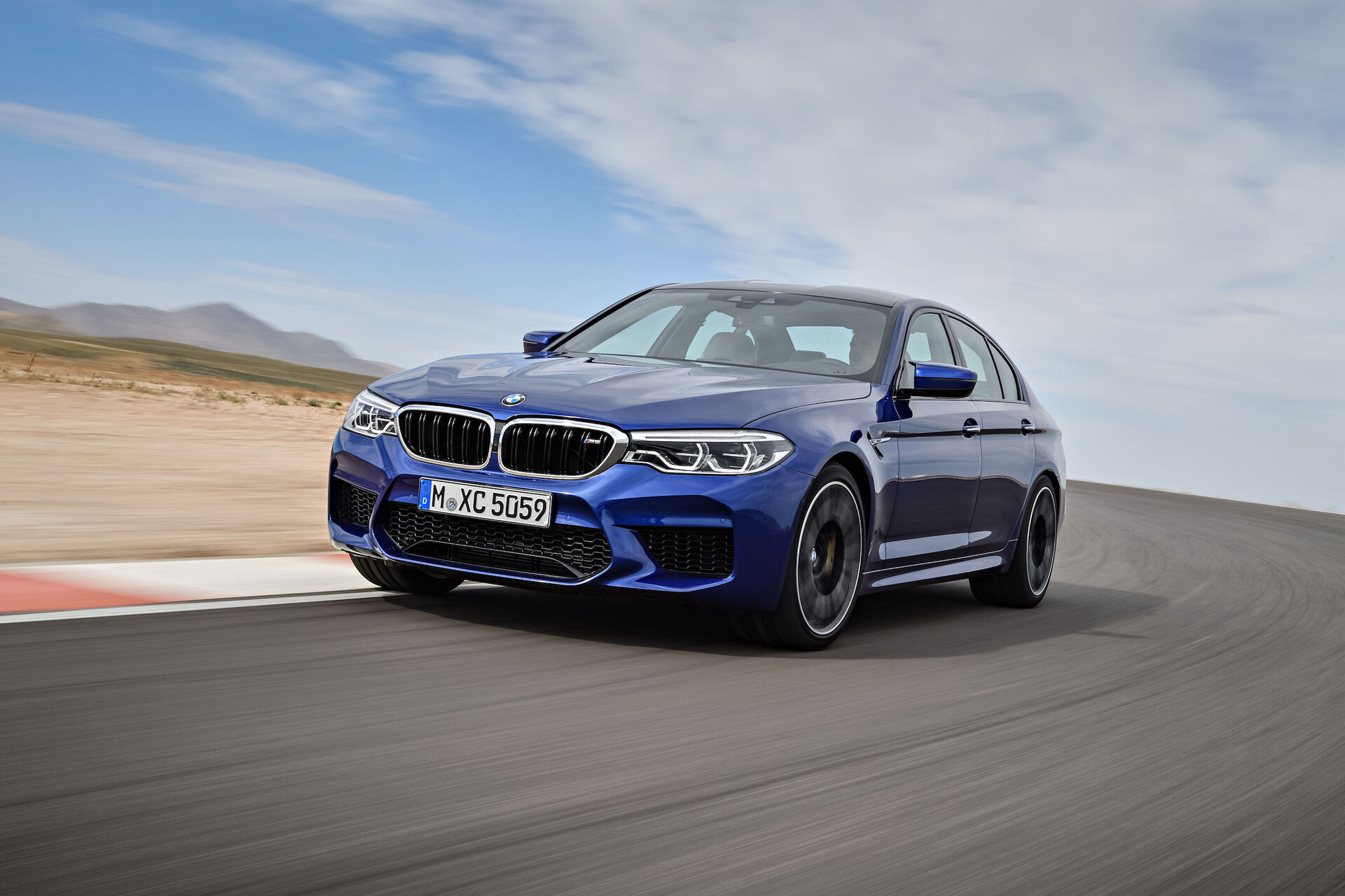 BMW M5 (2017)