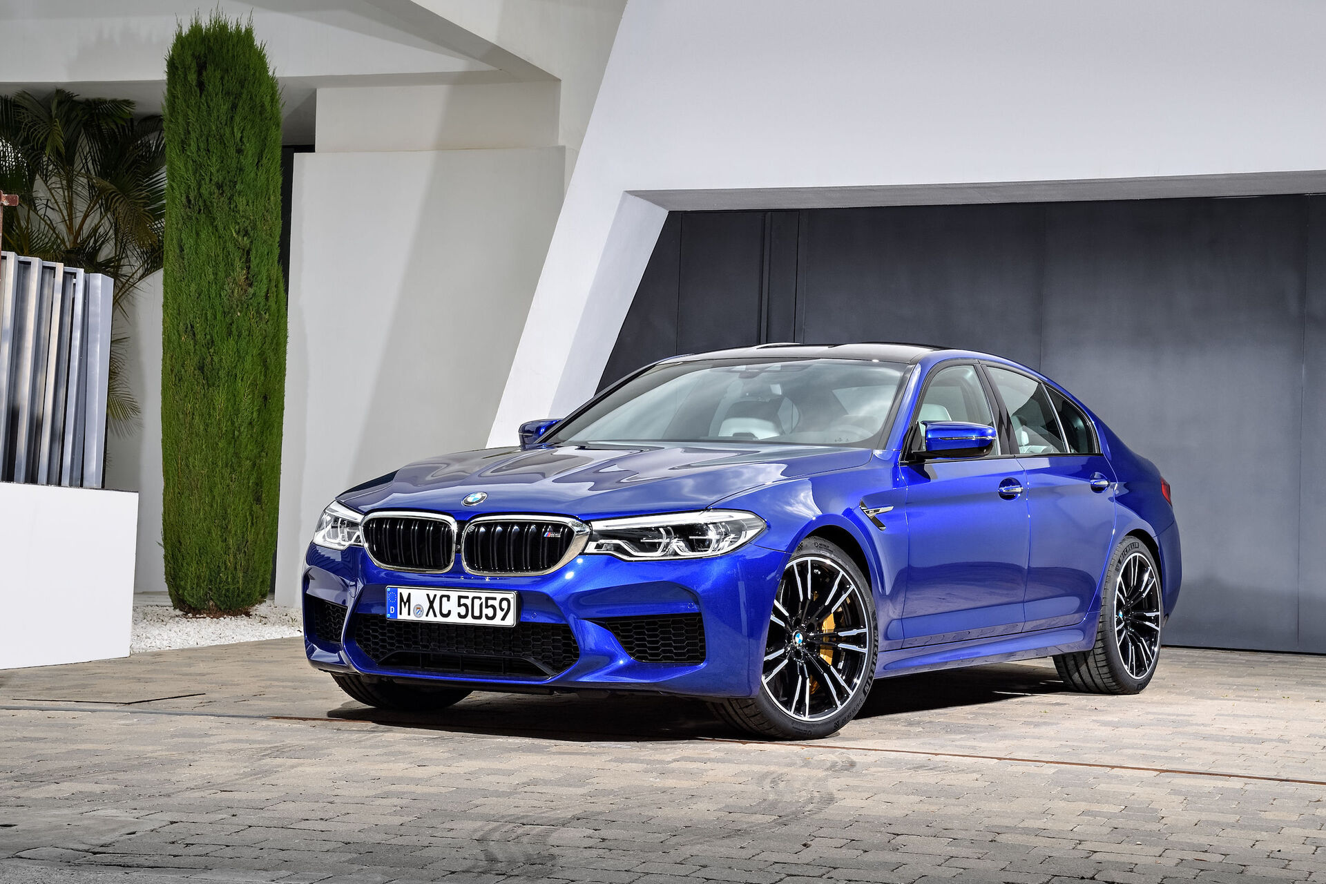 BMW M5 (2017)