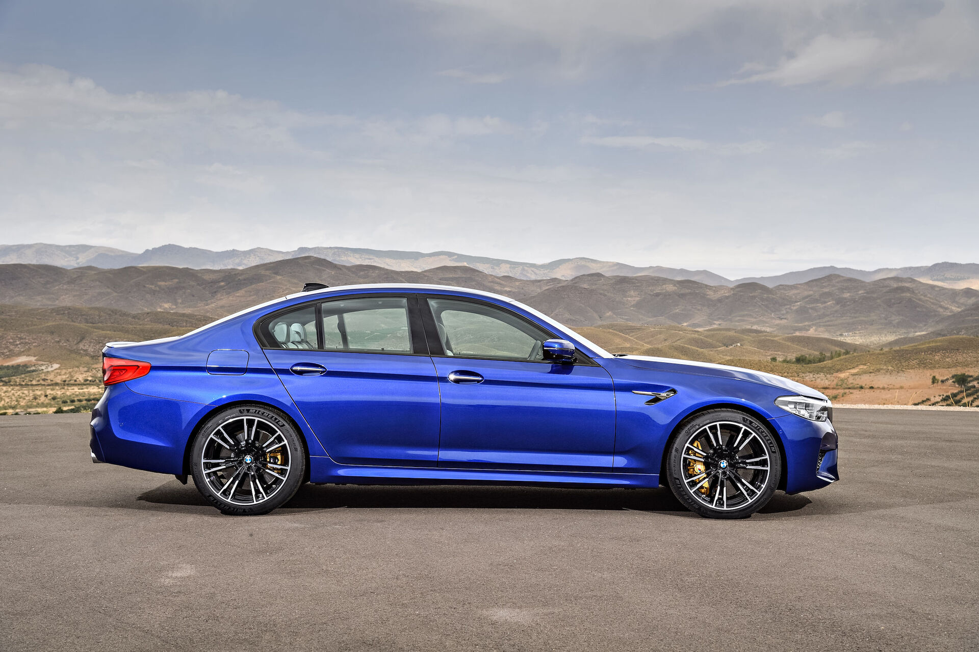 BMW M5 (2017)