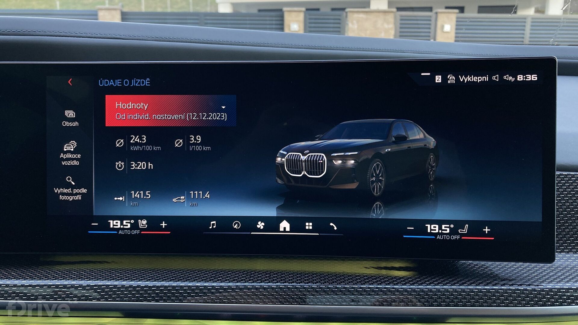BMW M760e xDrive