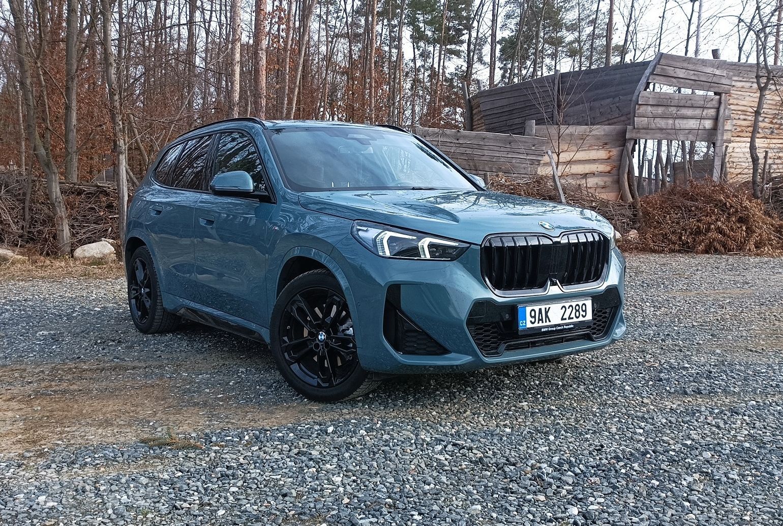 BMW X1 xDrive23i