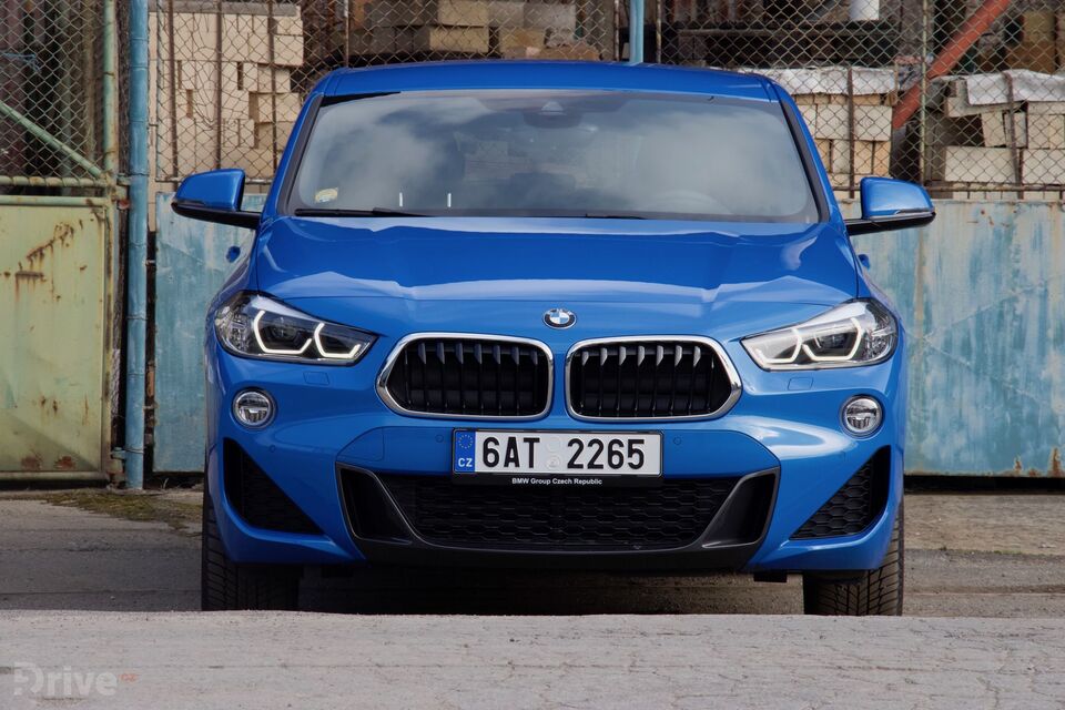 BMW X2