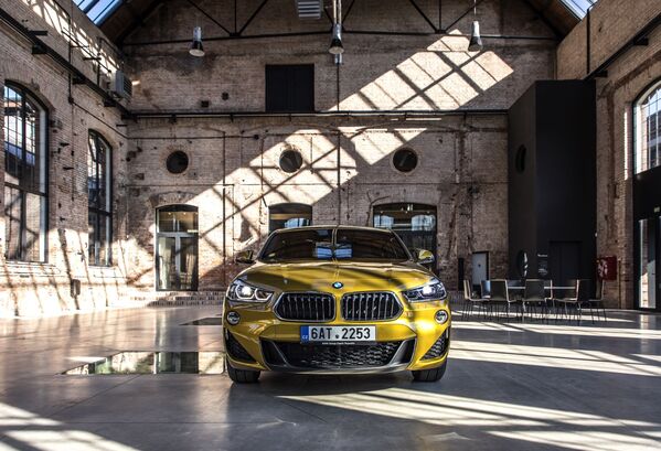 BMW X2