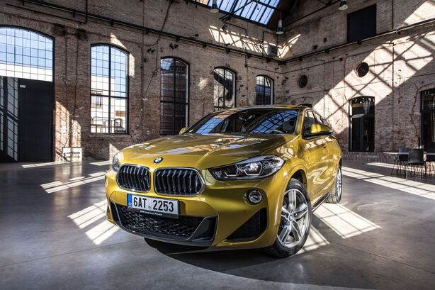 BMW X2