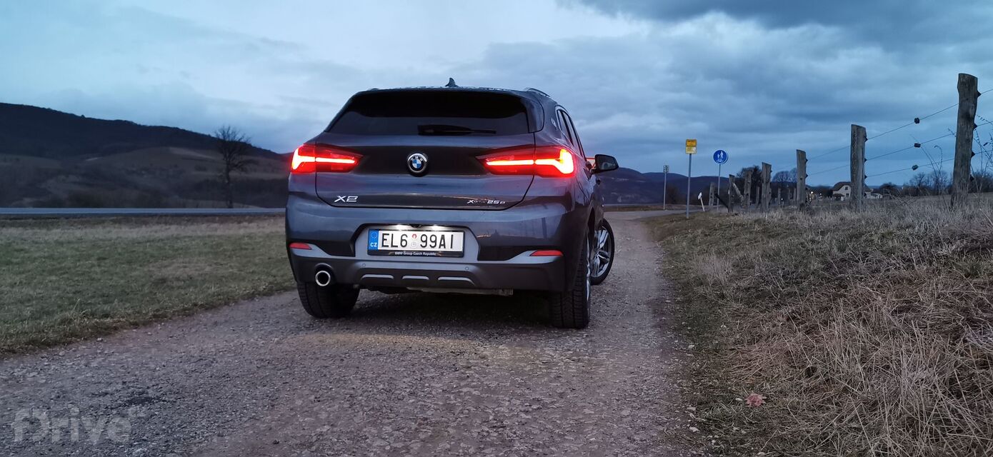 BMW X2