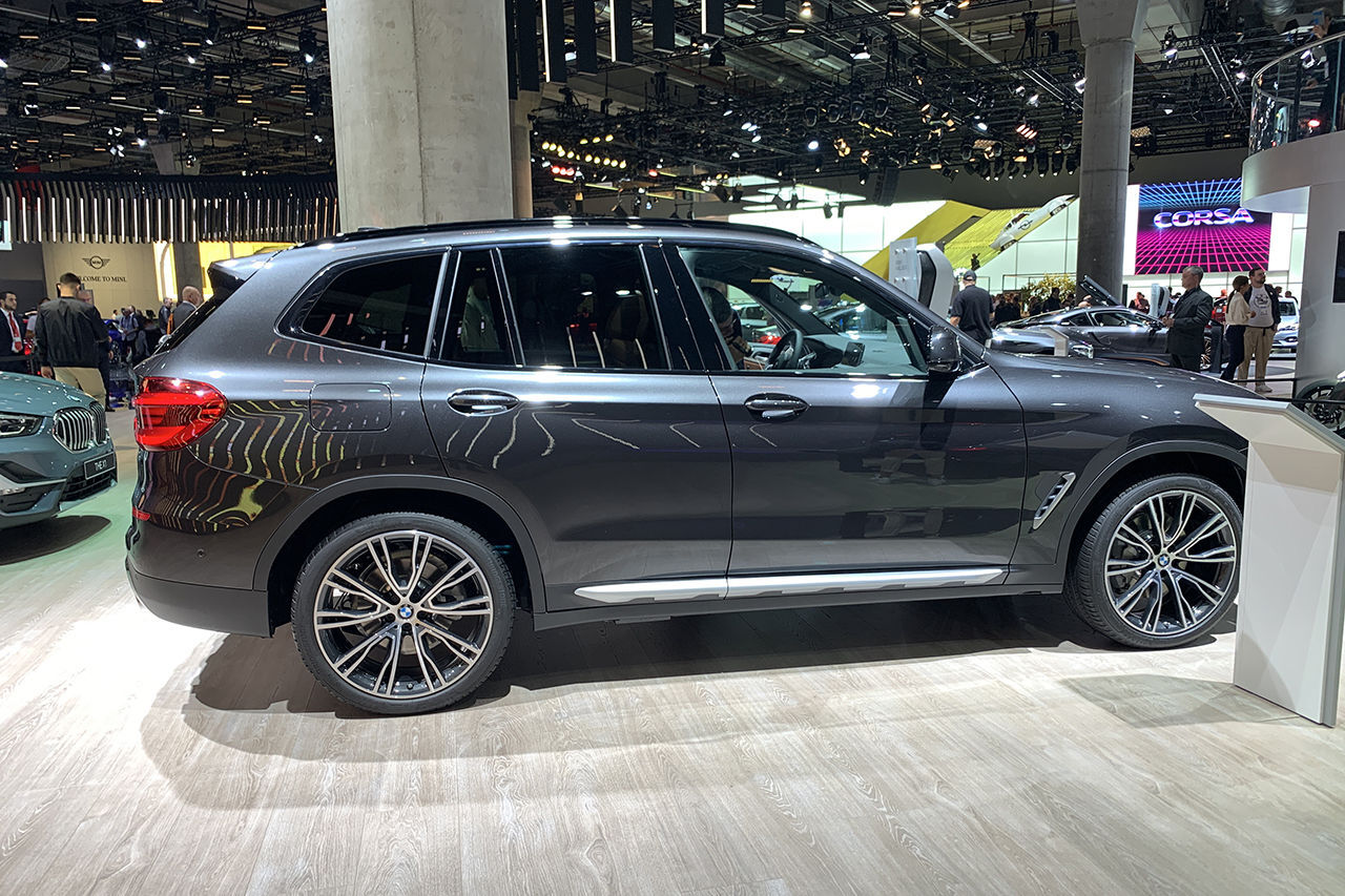 BMW X3 30e