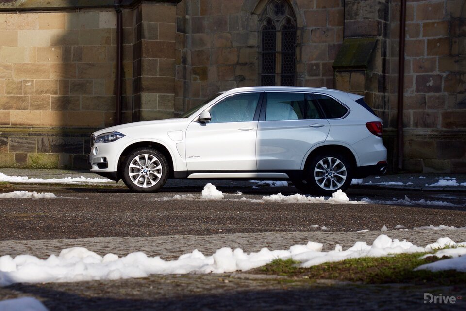 BMW X5 40e