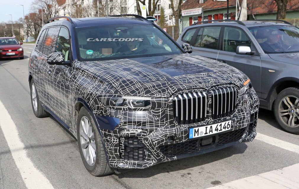 BMW X7