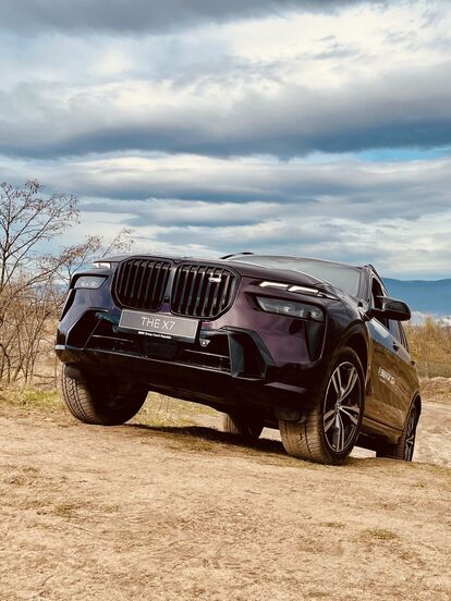 BMW X7 M50